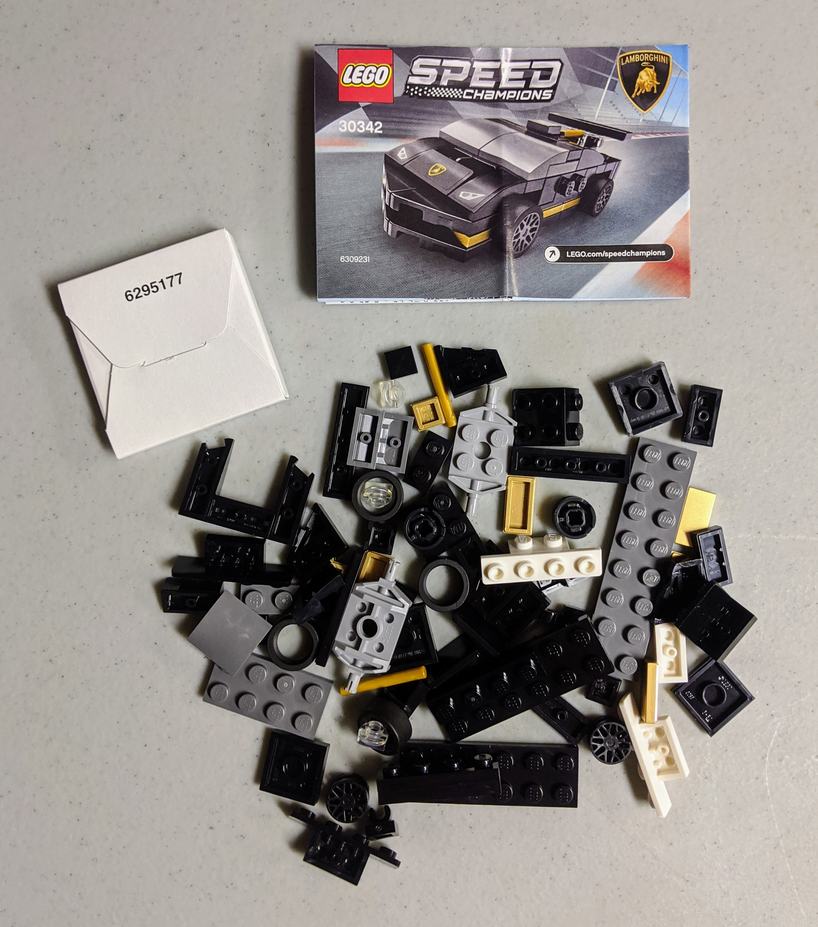 Review – Speed Champions Polybag Lamborghini Huracan Super Trofeo