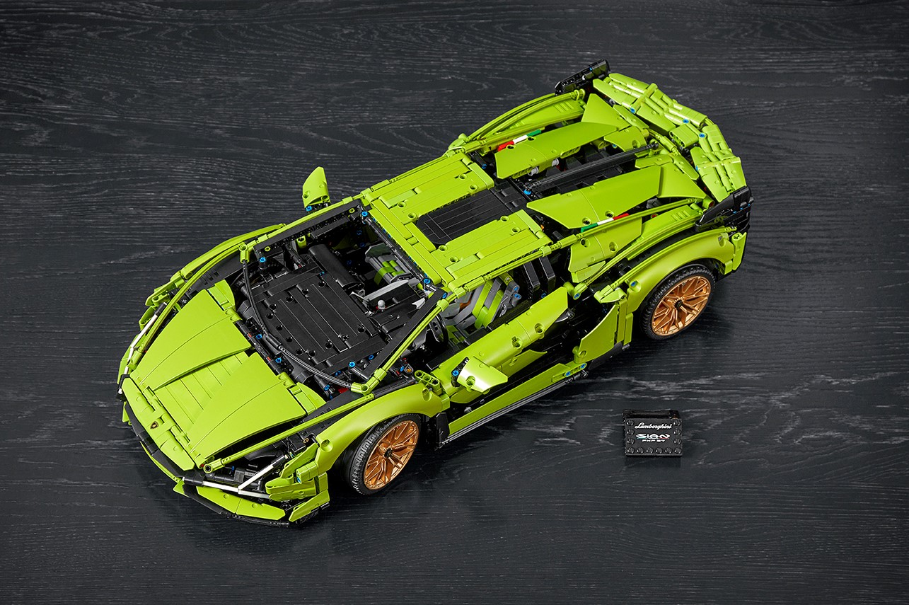 LEGO Introduces the New Technic Lamborghini Sián FKP 37 (42115